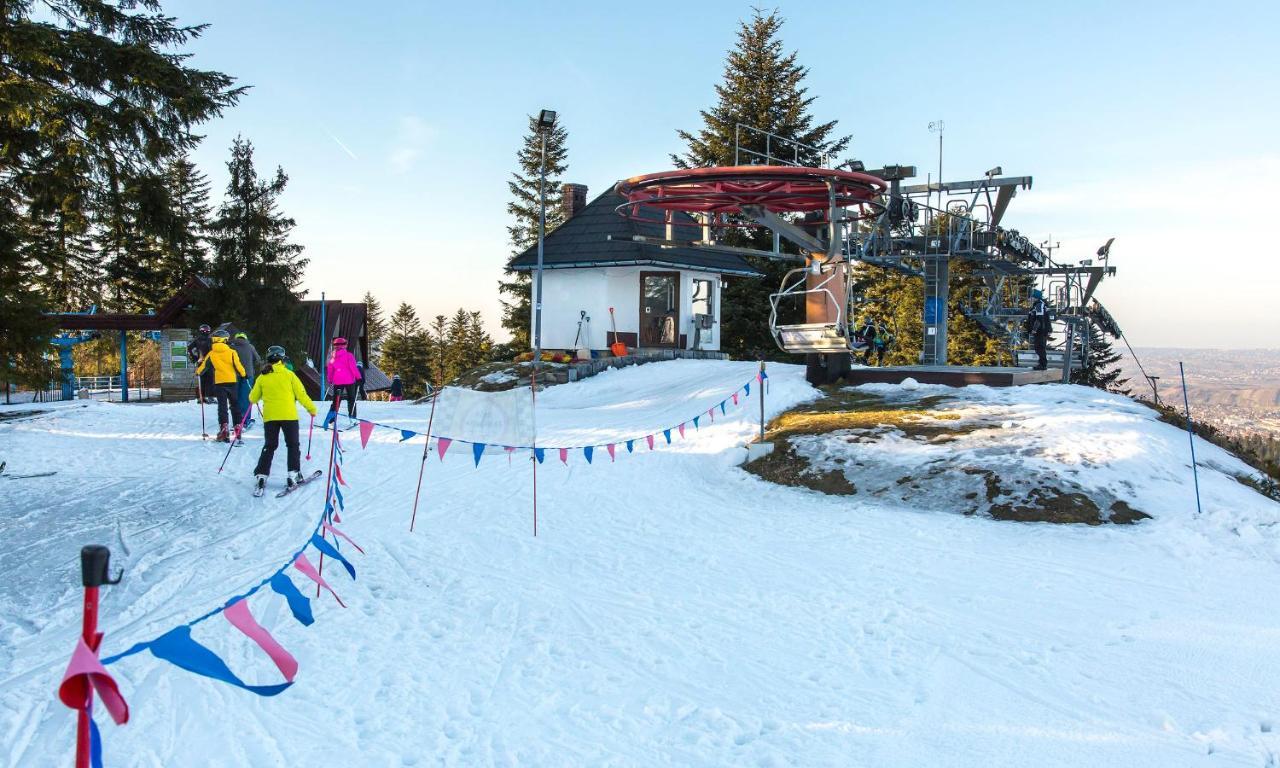 Sloneczny Chelm - Apartamenty W Gorach, Prywatna Sauna Jacuzzi Balia W Cenie, Spa, Grill, Stok Narciarski Myslenice, Sciezki Rowerowe, Rzeka Raba, Widok Na Tatry Extérieur photo