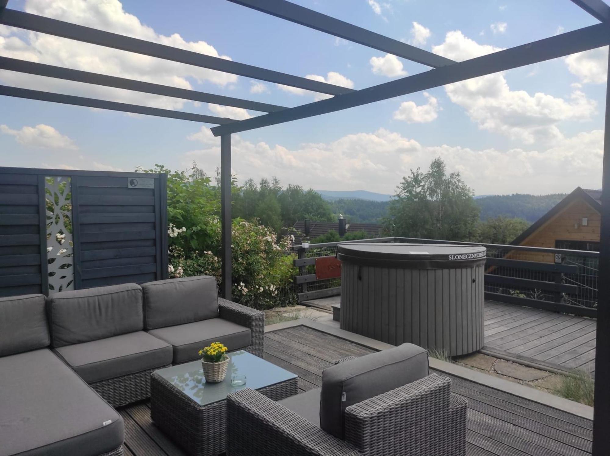 Sloneczny Chelm - Apartamenty W Gorach, Prywatna Sauna Jacuzzi Balia W Cenie, Spa, Grill, Stok Narciarski Myslenice, Sciezki Rowerowe, Rzeka Raba, Widok Na Tatry Extérieur photo