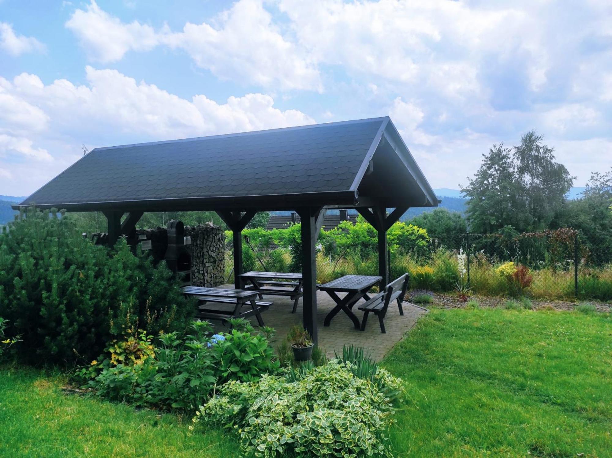 Sloneczny Chelm - Apartamenty W Gorach, Prywatna Sauna Jacuzzi Balia W Cenie, Spa, Grill, Stok Narciarski Myslenice, Sciezki Rowerowe, Rzeka Raba, Widok Na Tatry Extérieur photo